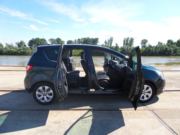 Opel Meriva 1.6 CDTI (1)