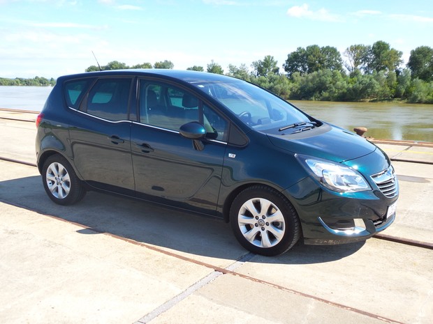 Opel Meriva 1.6 CDTI (17)