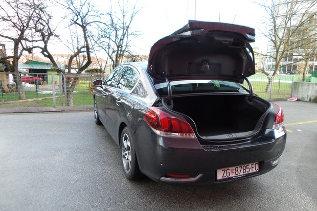 Peugeot 508 2.0 BlueHDi 180 Allure (20)