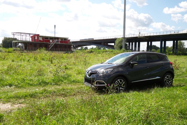 Renault Captur 1.5 dCi 110 Outdoor (17)