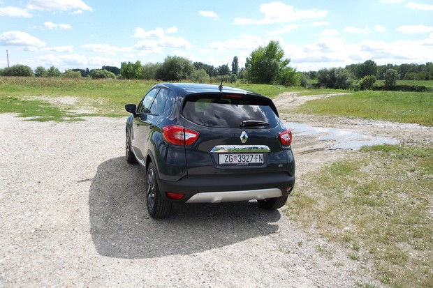 Renault Captur 1.5 dCi 110 Outdoor (18)