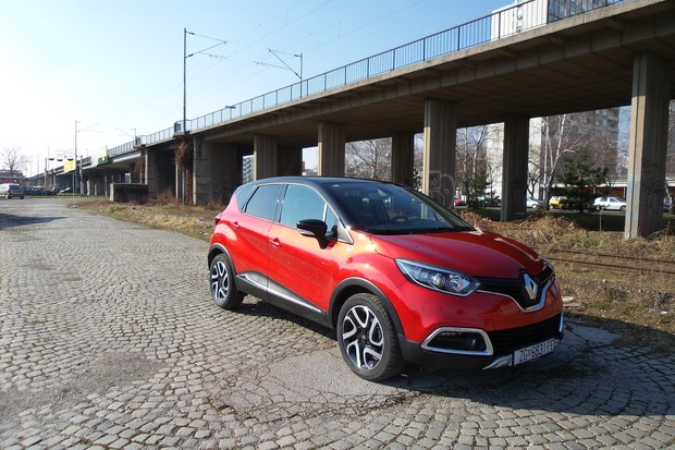 Renault Captur Helly Hansen (03)