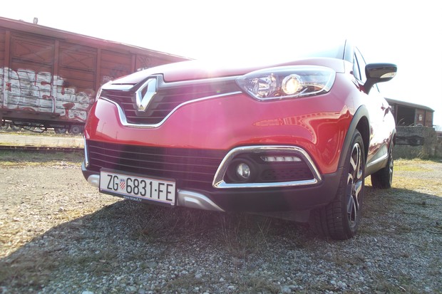 Renault Captur Helly Hansen (04)