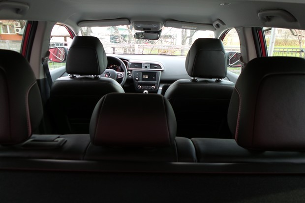 Renault Kadjar 1.5 dCi 110 Bose edition (09)