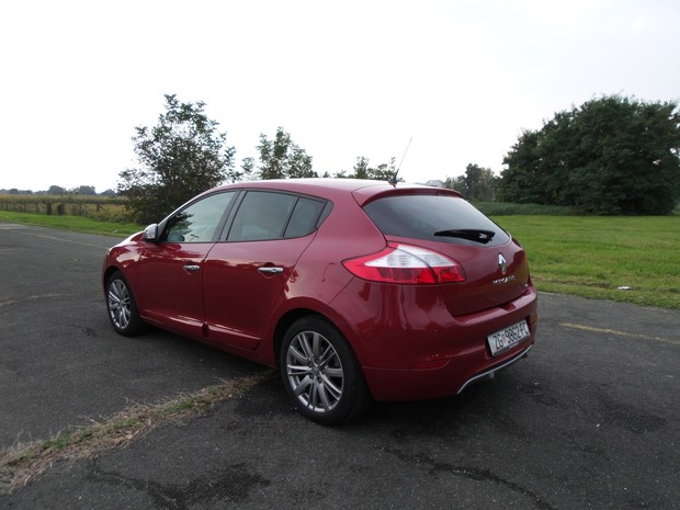 Renault Megane 1.5 dCi (02)