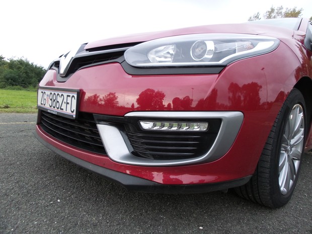 Renault Megane 1.5 dCi (04)