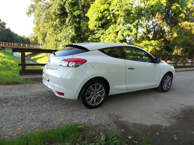 Renault Megane Coupe GT Line (02)