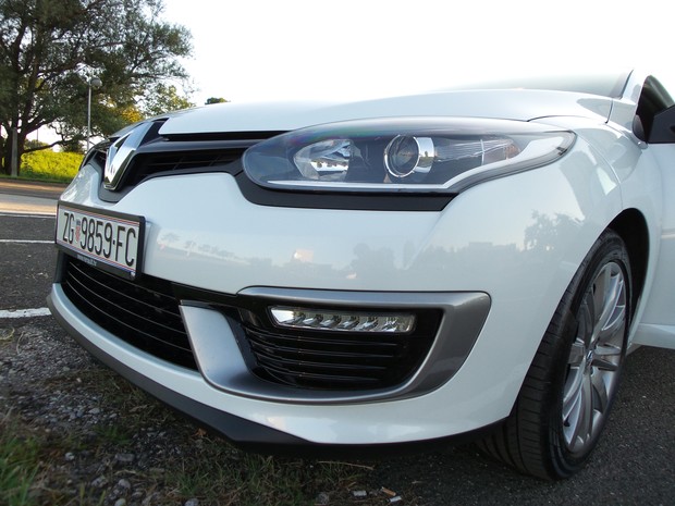 Renault Megane Coupe GT Line (12)