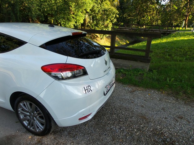 Renault Megane Coupe GT Line (15)