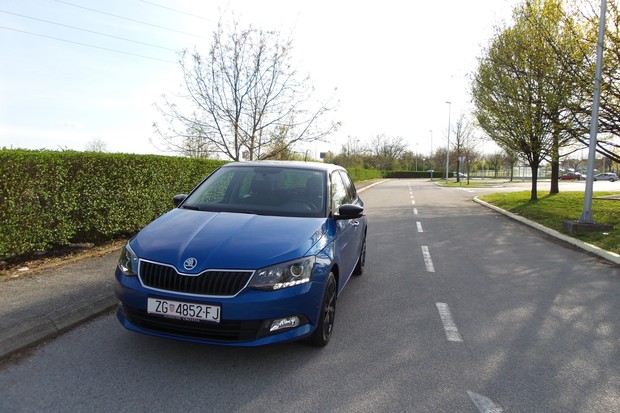 Škoda Fabia 1.2 TSI (02)