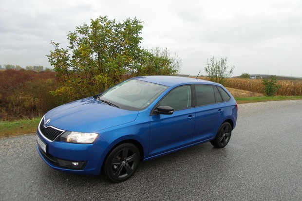 Škoda Rapid Spaceback 1.2 TSI 90 Ambition plus (01)