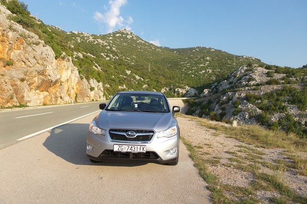 Subaru XV 1.6i Free (01)