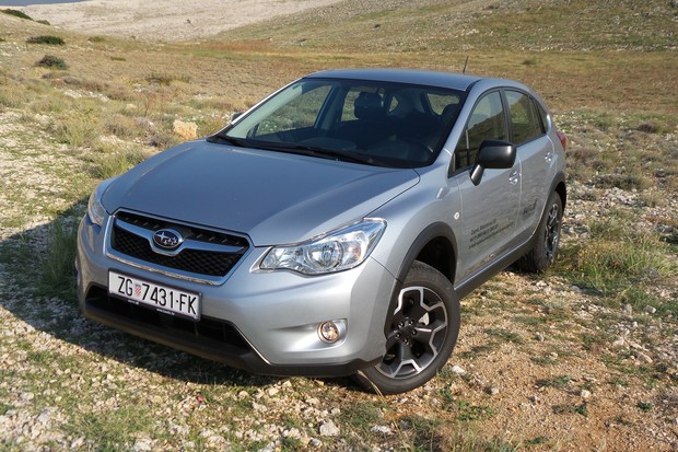 Subaru XV 1.6i Free (14)