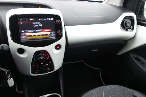 Toyota Aygo 1.0 VVT-i (03)