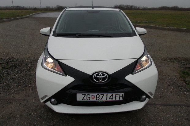 Toyota Aygo 1.0 VVT-i (09)