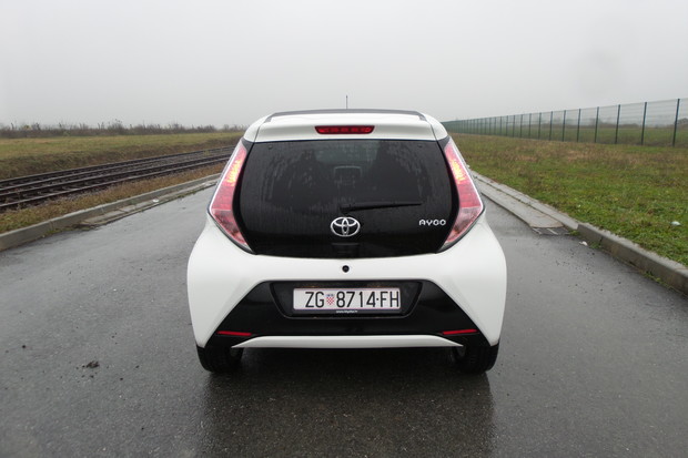 Toyota Aygo 1.0 VVT-i (14)