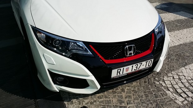 Honda Civic 2015 (04)