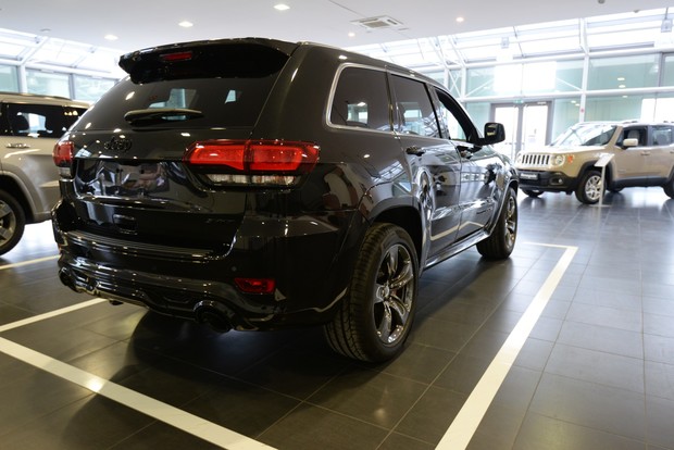 Jeep Grand Cherokee (1)