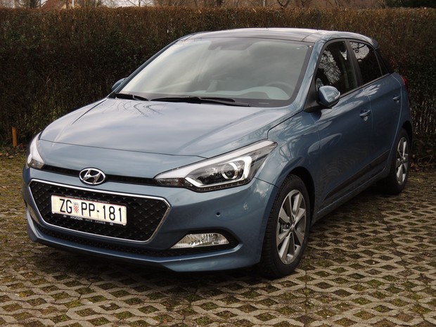 Hyundai i20 (1)