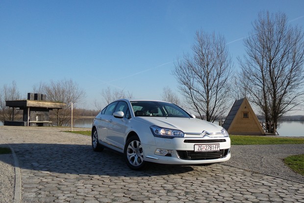 Citroen C5 2.0 BlueHDi 180 S&S EAT6 Business TEST