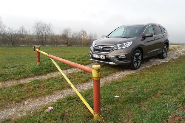 Honda CR-V 1.6 i-DTEC 4WD Lifestyle 9AT TEST