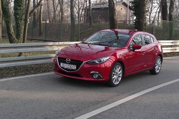 Mazda3 Sport 2.0 G165 Revolution TEST