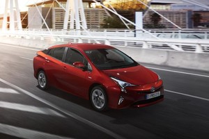 Još manje CO2 i još niža potrošnja goriva s novom Toyotom Prius