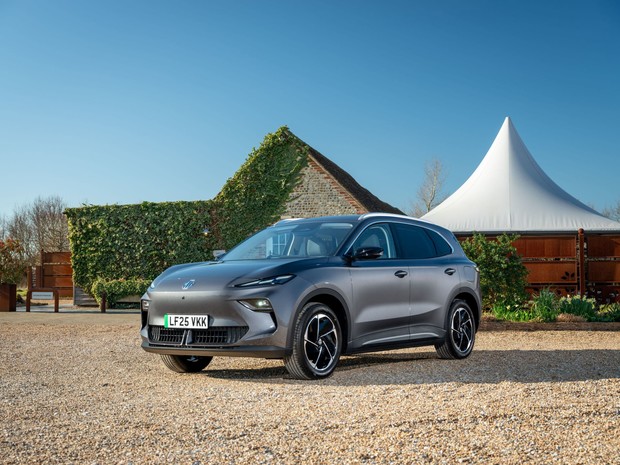 MG S5 EV je novi gradski SUV s dometom do 480 km MG S5 EV je novi gradski SUV s dometom do 480 km