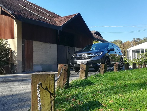 Nova Honda CR-V stigla na naše tržište Nova Honda CR-V stigla na naše tržište