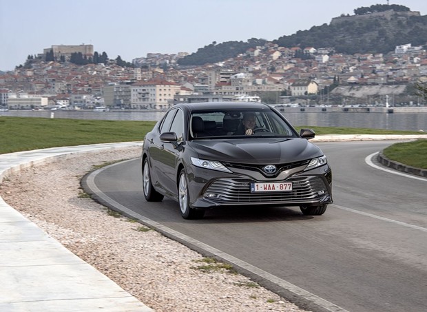 Počela je prodaja nove Toyote Camry