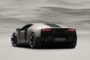 Audi predstavio hibridni superautomobil Nuvolari