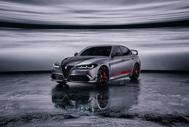 Giulia Quadrifoglio Luna Rossa samo u 10 komada