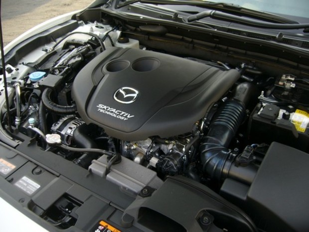 Mazda 3 1.5D SkyActiv Mazda 3 1.5D SkyActiv