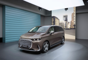 Mercedes-Benz VLE: električni MPV s 700 km dosega