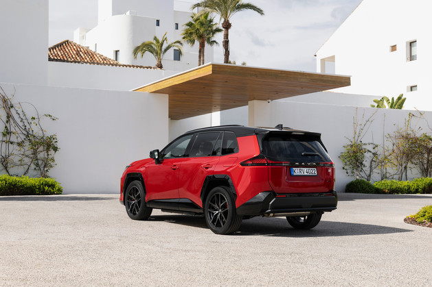 Nova Toyota RAV4 donosi PHEV opciju pogona