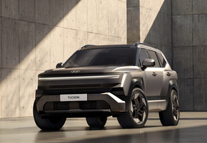 Novi Hyundai Tucson donosi veće dimenzije i hibrid Novi Hyundai Tucson donosi veće dimenzije i hibrid