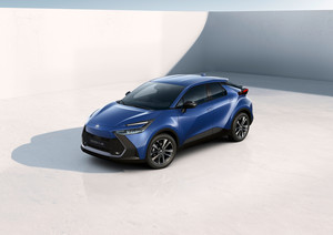 Toyota C-HR 2026 donosi više izbora i detalja Toyota C-HR 2026 donosi više izbora i detalja