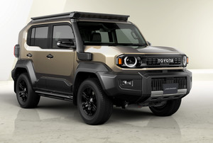 Toyota predstavila novi Land Cruiser FJ