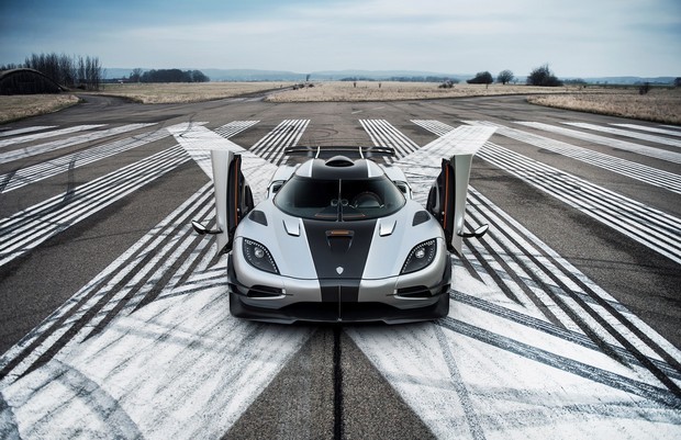 Köenigsegg One:1