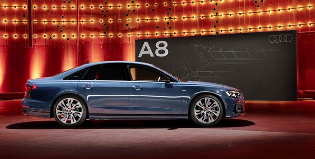 Otvori u punoj veličini Audi A8_01