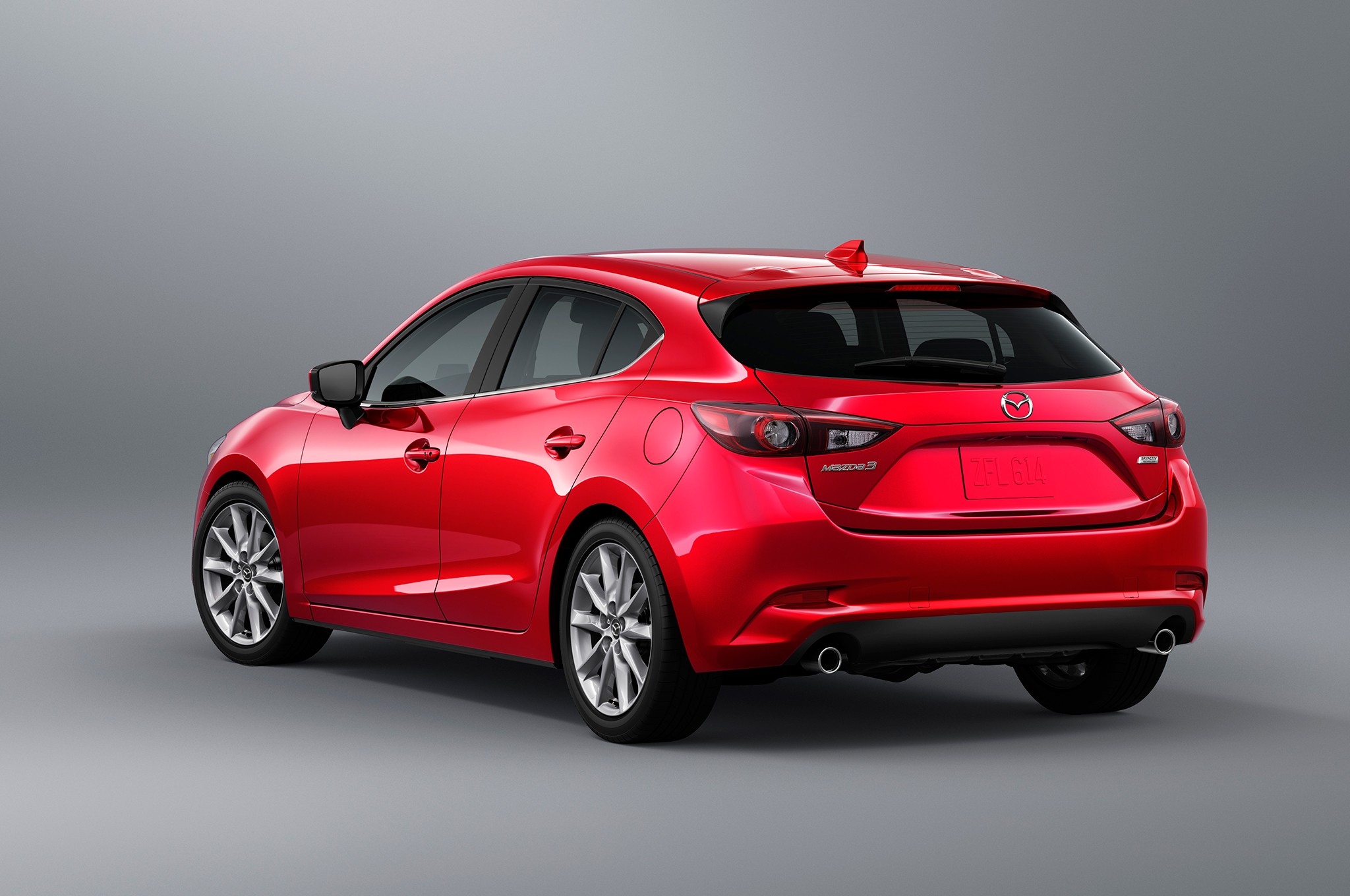 Mazda 3 Sport Opel Astra Renault Megane / Palac gore za