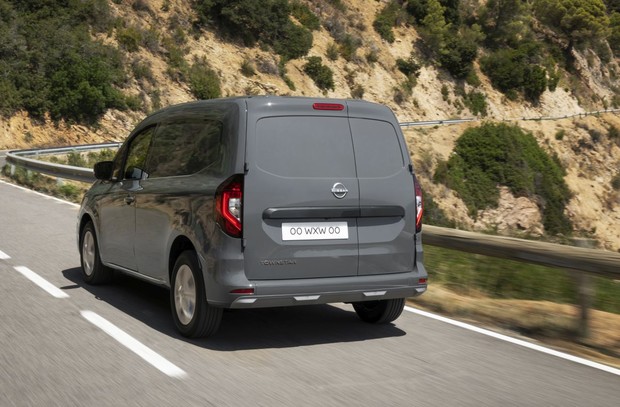 Nissan Townstar petrol van dynamic 05