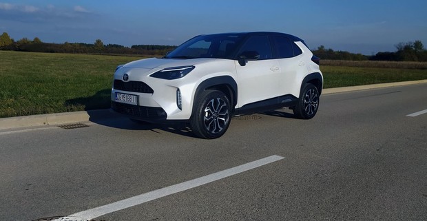 Otvori u punoj veličini Toyota Yaris Cross 1.5 VVT-iW Sport 10
