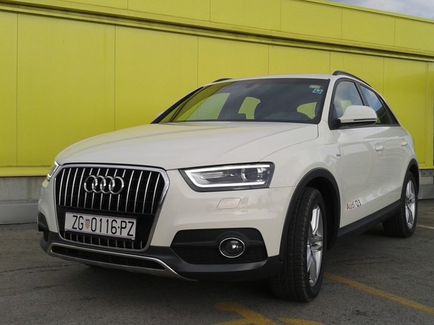 Audi Q3 2.0 TDi_800_2