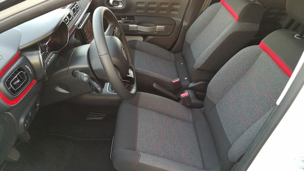 Citroen C3 1.2 PureTech 82 Shine (15)