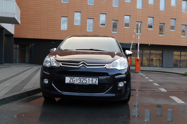 Citroen C3 1.2 VTi 82 Medveščak (03)