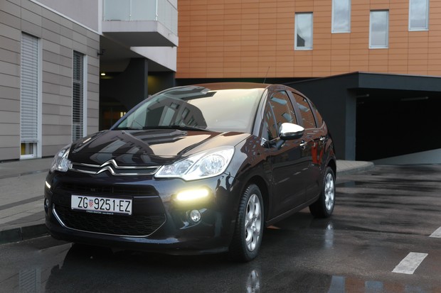 Citroen C3 1.2 VTi 82 Medveščak (07)