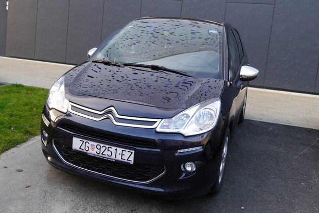 Citroen C3 1.2 VTi 82 Medveščak (15)