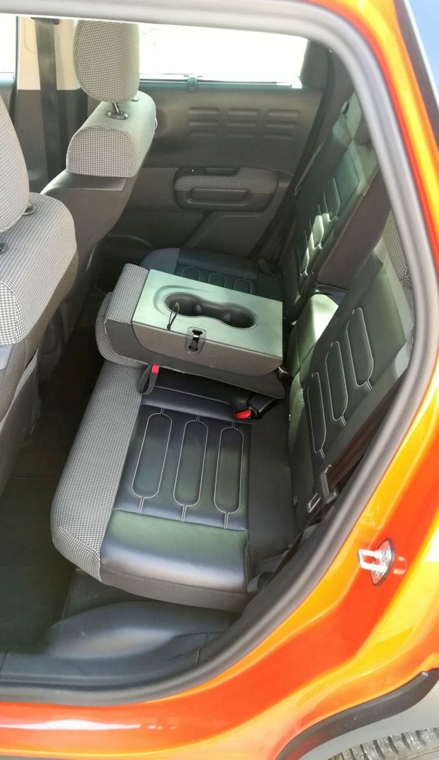 Citroen C3 Aircross Shine BlueHDi 100 BVM detalji 14