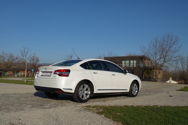 Citroen C5 2.0 BlueHDi 180 S&S EAT6 Business (07)